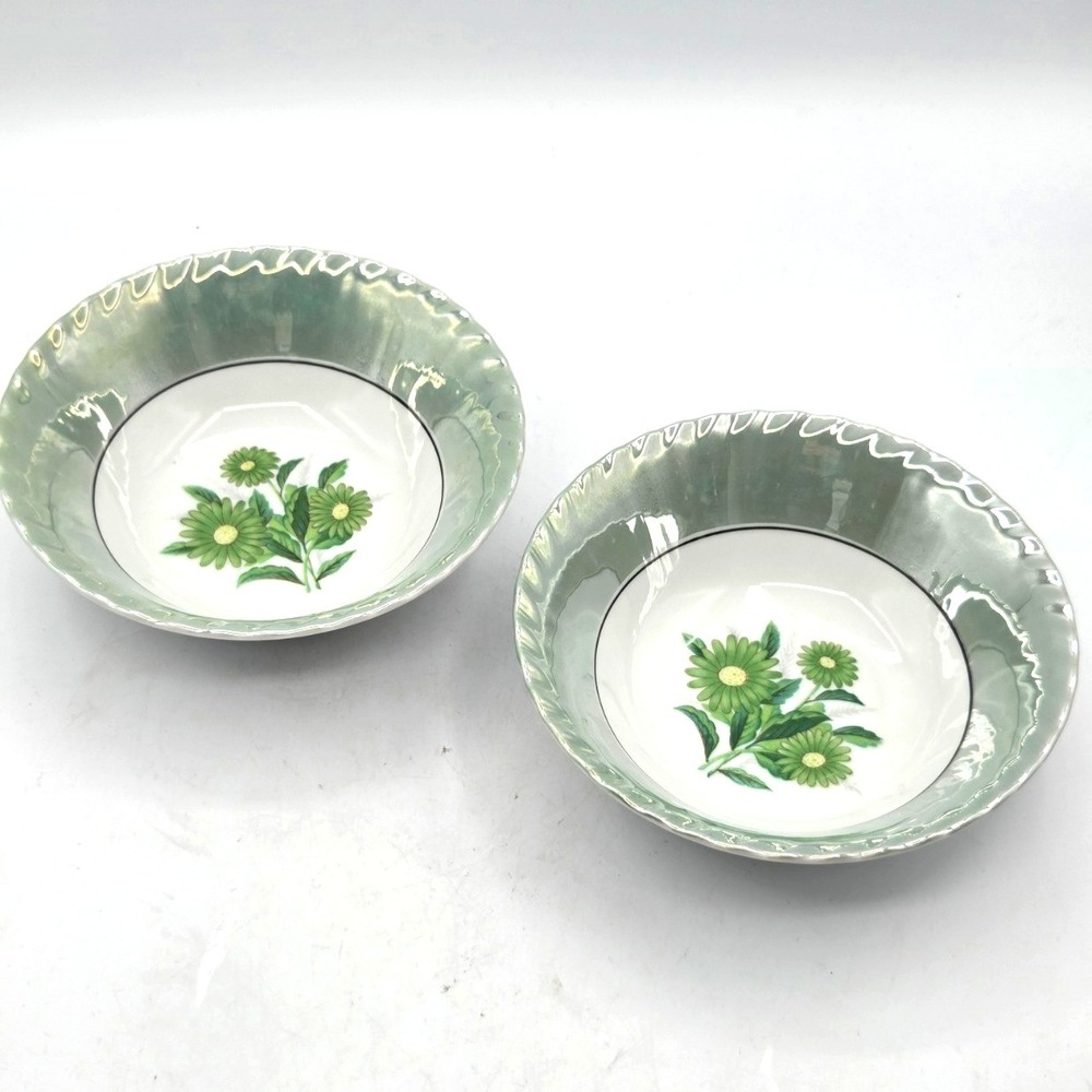 Set of 2 Luster Ware Bowls Green Daisy Flowers Joemen Industries Japan VINTAGE